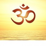 Tattva-Vidya – Yoga der Erkenntnis OM im Sonnenuntergang